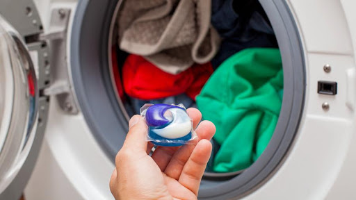 Як правильно використовувати капсули для прання?